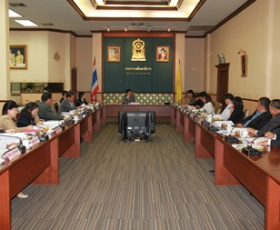 การประชุมคณะกรรมการบริหารเงินทุนหมุนเวียนเพื่อแก้ไขปัญหาหนี้สินข้าราชการครู  ครั้งที่ ๑/๒๕๕๗