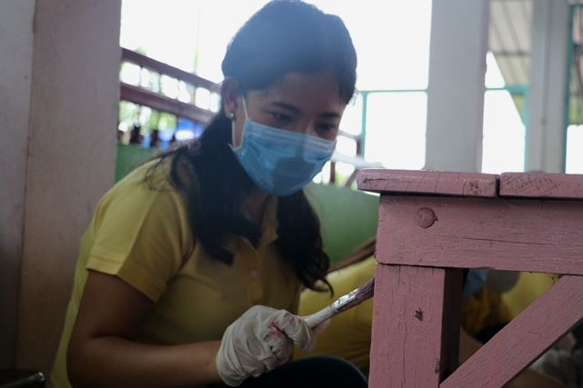 038